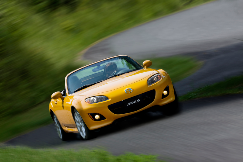 Illustration for article titled 2009 Mazda MX-5 Miata: Celebrating 20 Years With A Chi-Town Party
